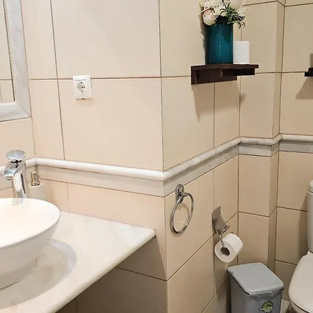 別荘 Cassiopeia 3-bedroom House On The With Pool *
