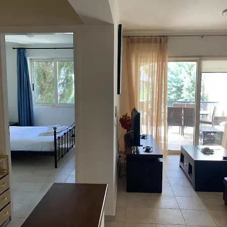 Cassiopeia 3-bedroom House On The Beach With Pool *