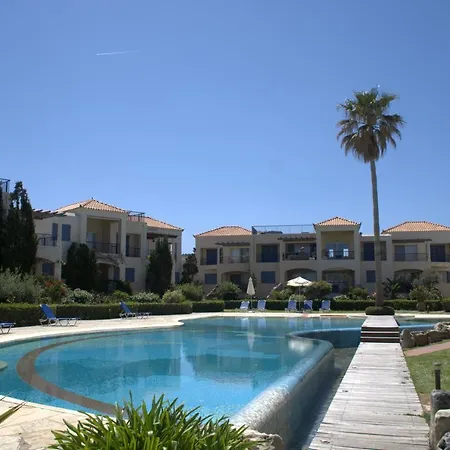 Cassiopeia 3-bedroom House On The Beach With Pool Holiday home *