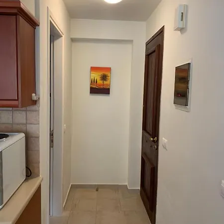 Cassiopeia 3-bedroom House On The Beach With Pool Chania (Crete)